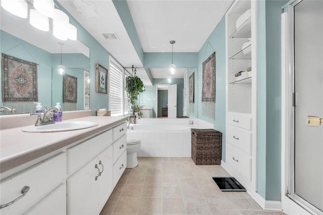 2182 Leguin Mill Road, Locust Grove, GA 30248