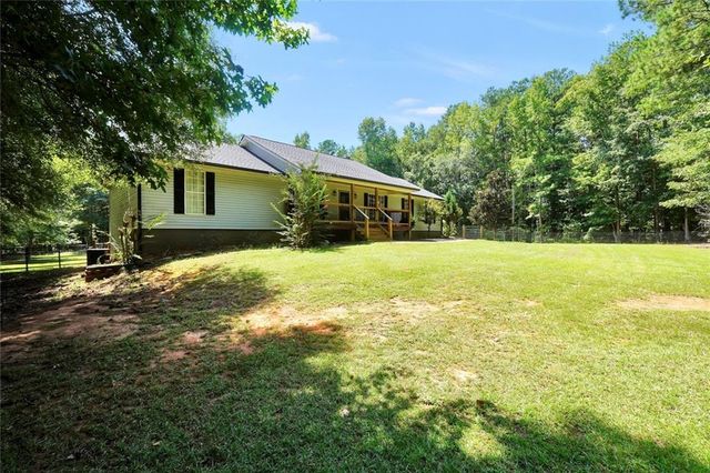 2182 Leguin Mill Road, Locust Grove, GA 30248