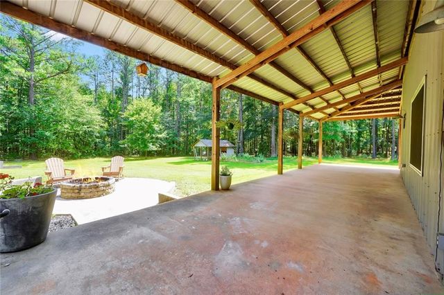 2182 Leguin Mill Road, Locust Grove, GA 30248