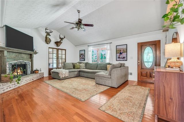 2182 Leguin Mill Road, Locust Grove, GA 30248