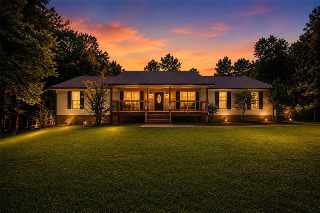 2182 Leguin Mill Road, Locust Grove, GA 30248