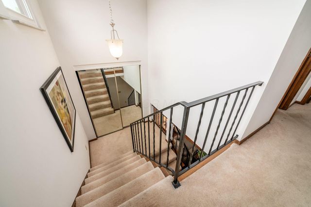 4573 Arlingate Drive W, Columbus, OH 43220