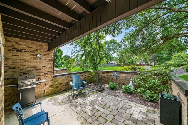 4573 Arlingate Drive W, Columbus, OH 43220