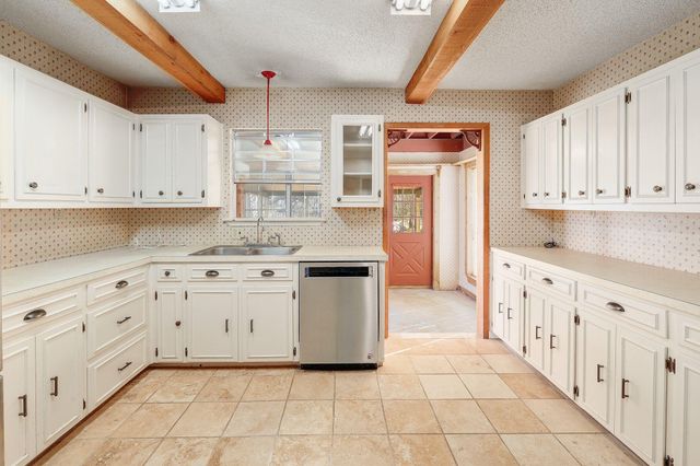 3908 Lone Oak TRL, Round Rock, TX 78681