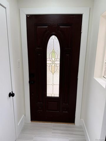 335 S Silvery Lane, Dearborn, MI 48124