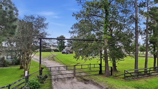 21335 Penny Street, New Caney, TX 77357