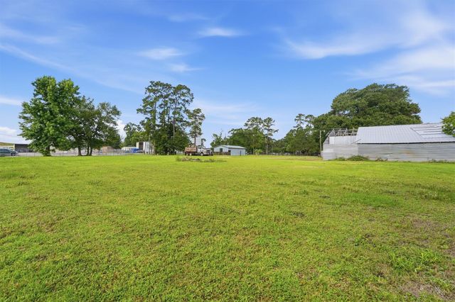 21335 Penny Street, New Caney, TX 77357