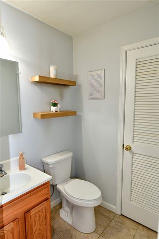 106 Meadowview Drive, Connoquenessing Boro, PA 16053