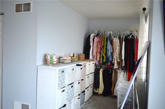 106 Meadowview Drive, Connoquenessing Boro, PA 16053