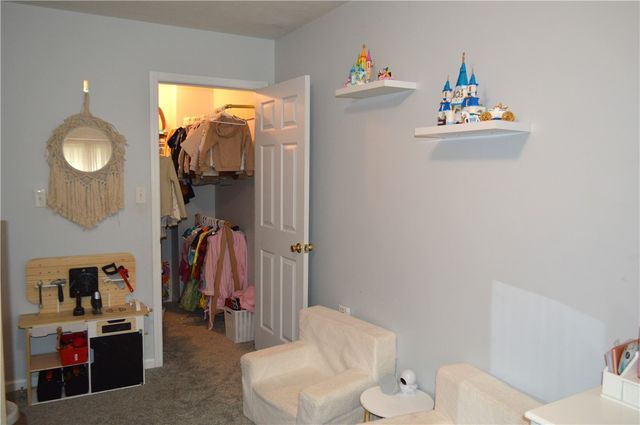 106 Meadowview Drive, Connoquenessing Boro, PA 16053