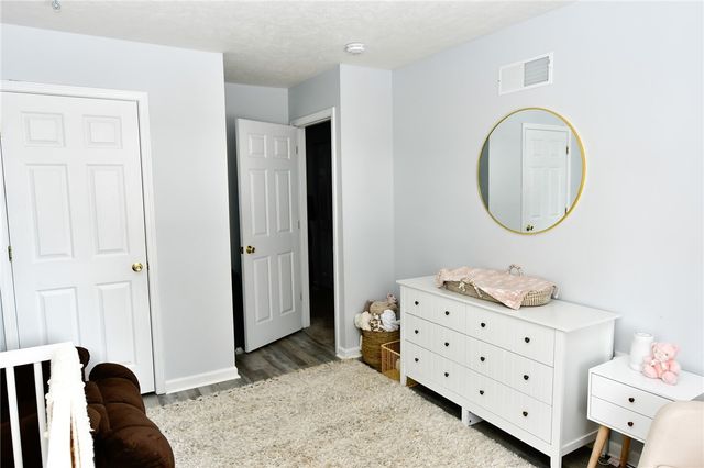 106 Meadowview Drive, Connoquenessing Boro, PA 16053