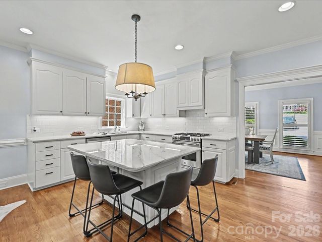 5223 Haynes Hall Place, Charlotte, NC 28270