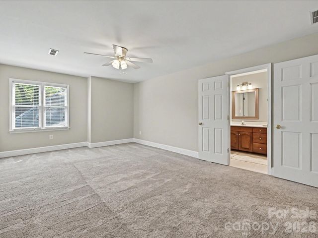 5223 Haynes Hall Place, Charlotte, NC 28270