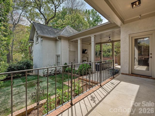 5223 Haynes Hall Place, Charlotte, NC 28270