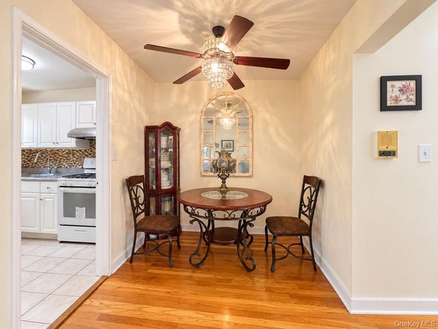69-12 138th St B, Kew Garden Hills, NY 11367