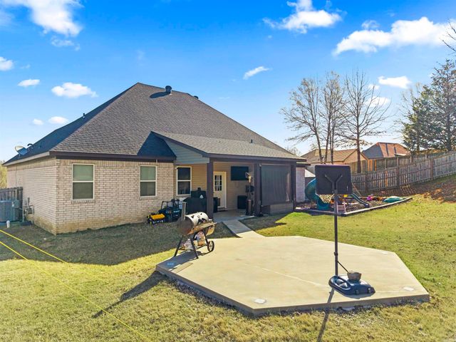 226 Windcrest Circle, Hot Springs, AR 71913