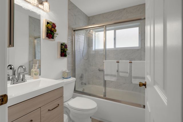 1868 Barnstable Road, Wellington, FL 33414