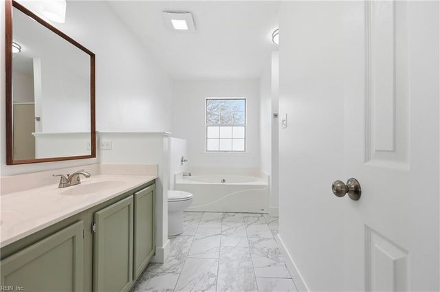 6215 Calvert CT, Suffolk, VA 23435