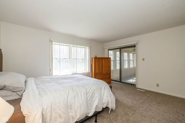 8431 Christiana Lane, Indianapolis, IN 46256