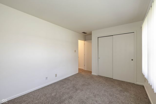 8431 Christiana Lane, Indianapolis, IN 46256