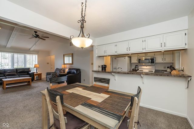 8431 Christiana Lane, Indianapolis, IN 46256