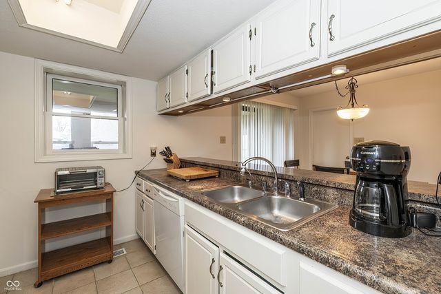 8431 Christiana Lane, Indianapolis, IN 46256