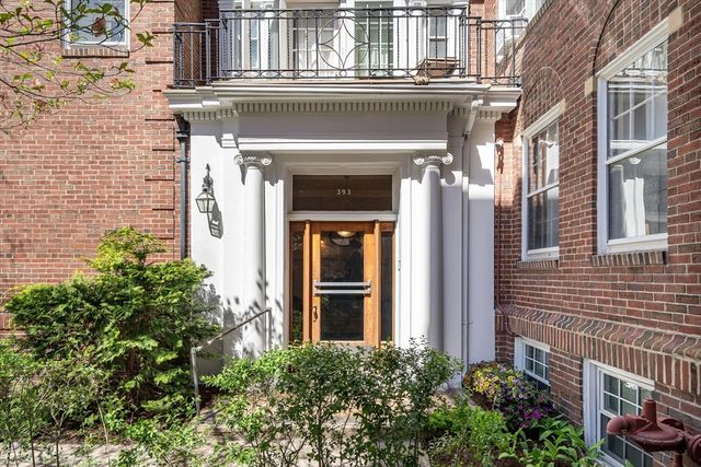 393 Broadway 10, Cambridge, MA 02139