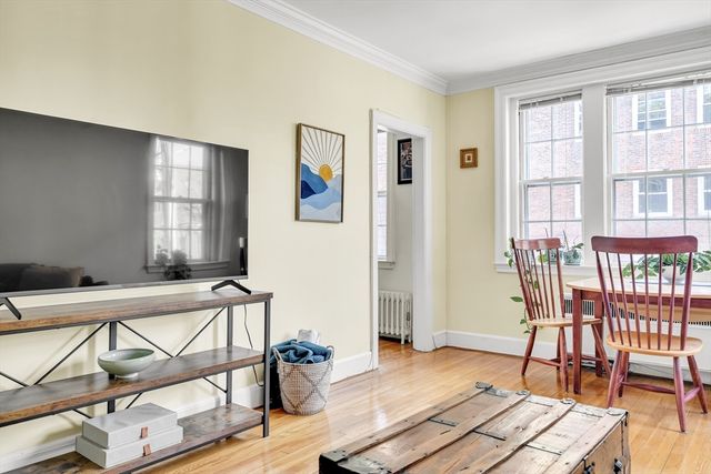 393 Broadway 10, Cambridge, MA 02139