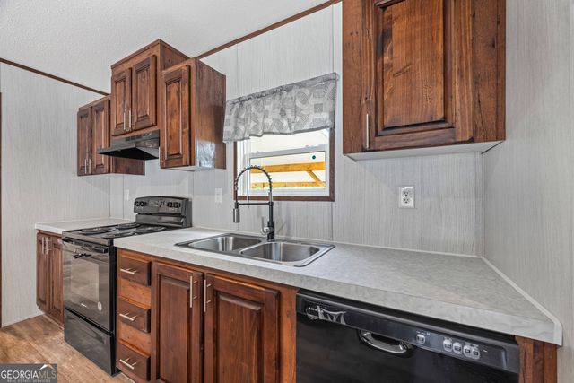 212 Liberty Hill Road, Hartwell, GA 30643