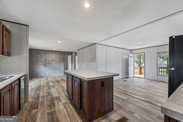 212 Liberty Hill Road, Hartwell, GA 30643