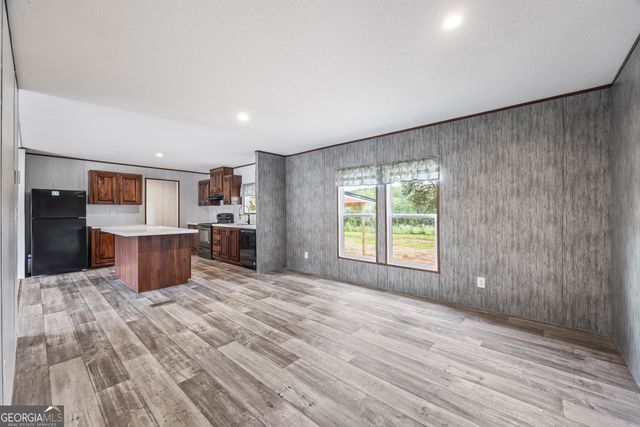 212 Liberty Hill Road, Hartwell, GA 30643