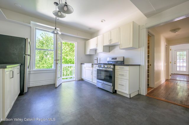 510 Columbia Street, Hudson, NY 12534