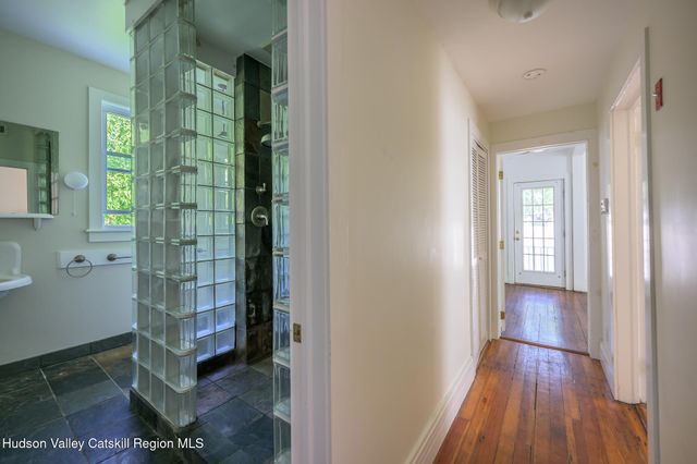 510 Columbia Street, Hudson, NY 12534