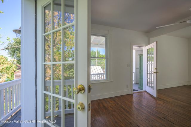 510 Columbia Street, Hudson, NY 12534