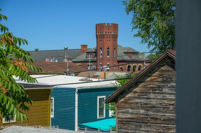 510 Columbia Street, Hudson, NY 12534