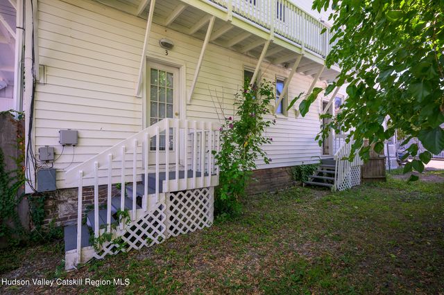 510 Columbia Street, Hudson, NY 12534