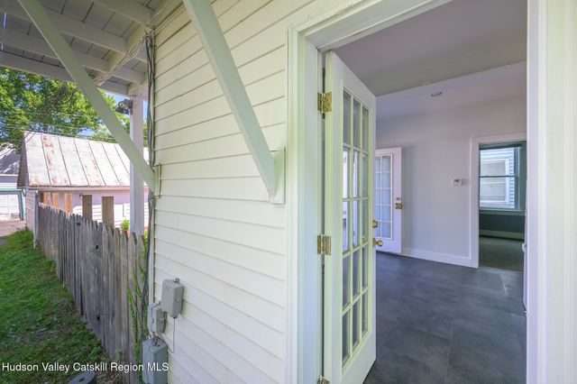 510 Columbia Street, Hudson, NY 12534