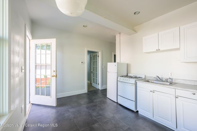 510 Columbia Street, Hudson, NY 12534