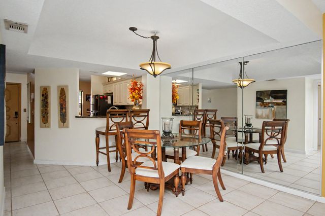 23370 N Carolwood Lane N 409, Boca Raton, FL 33428