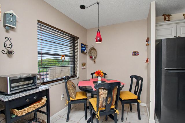 23370 N Carolwood Lane N 409, Boca Raton, FL 33428