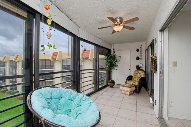 23370 N Carolwood Lane N 409, Boca Raton, FL 33428