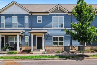 1204 Foxton Ln, Antioch, TN 37013