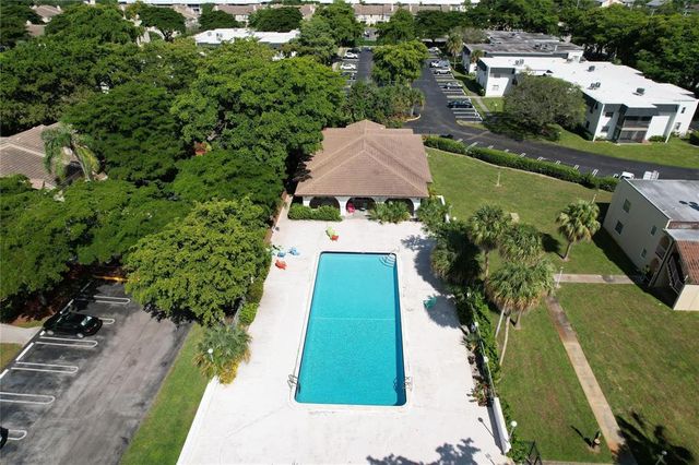 2710 Riverside Drive 201-A, Coral Springs, FL 33065