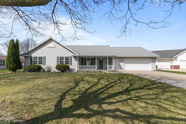 2412 LUPINE COURT, Menasha, WI 54952