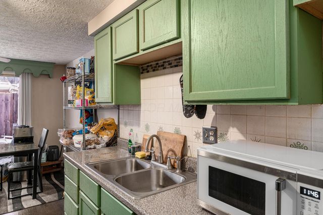 3830 Charbonnett Court, 6A, Columbus, OH 43232