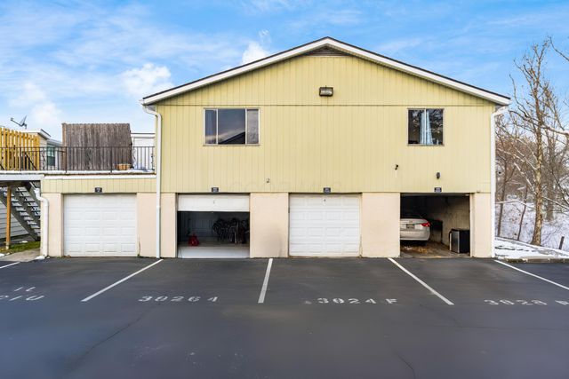 3830 Charbonnett Court, 6A, Columbus, OH 43232