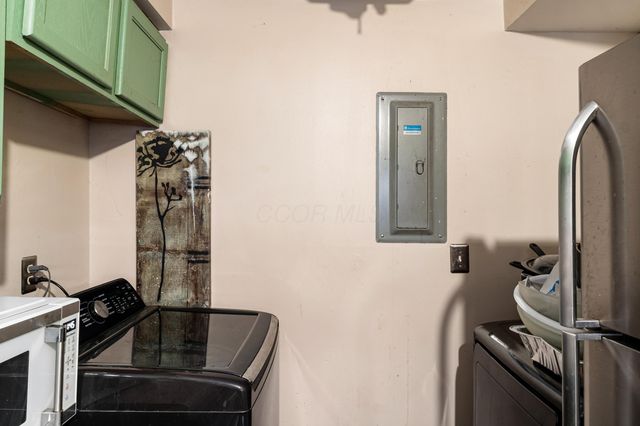 3830 Charbonnett Court, 6A, Columbus, OH 43232