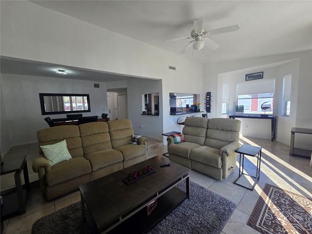 803 CARIBBEAN DRIVE A, Davenport, FL 33897