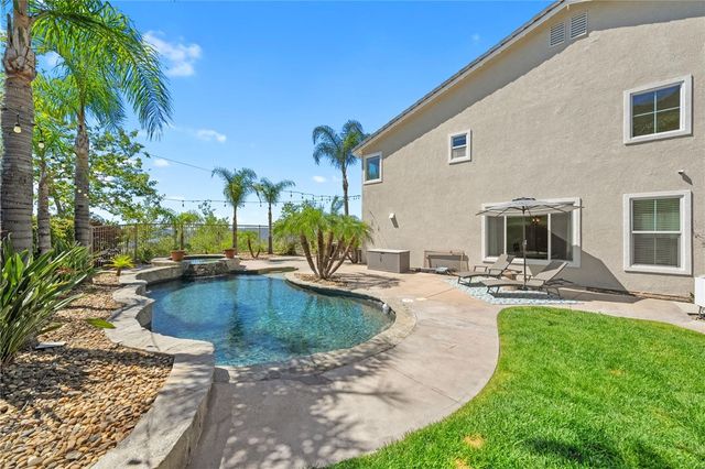 35519 Iceplant LN, Murrieta, CA 92562