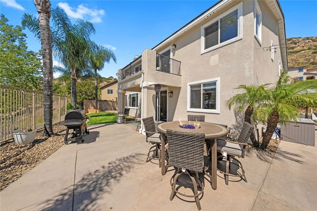 35519 Iceplant LN, Murrieta, CA 92562